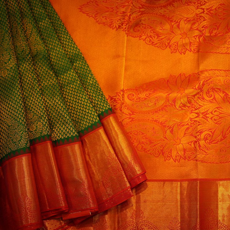 Designer Saree Wedding Sarees, Saree Length: 6.30 METER, With Blouse